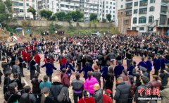（新春走基层）贵州从江：多彩民俗闹新春